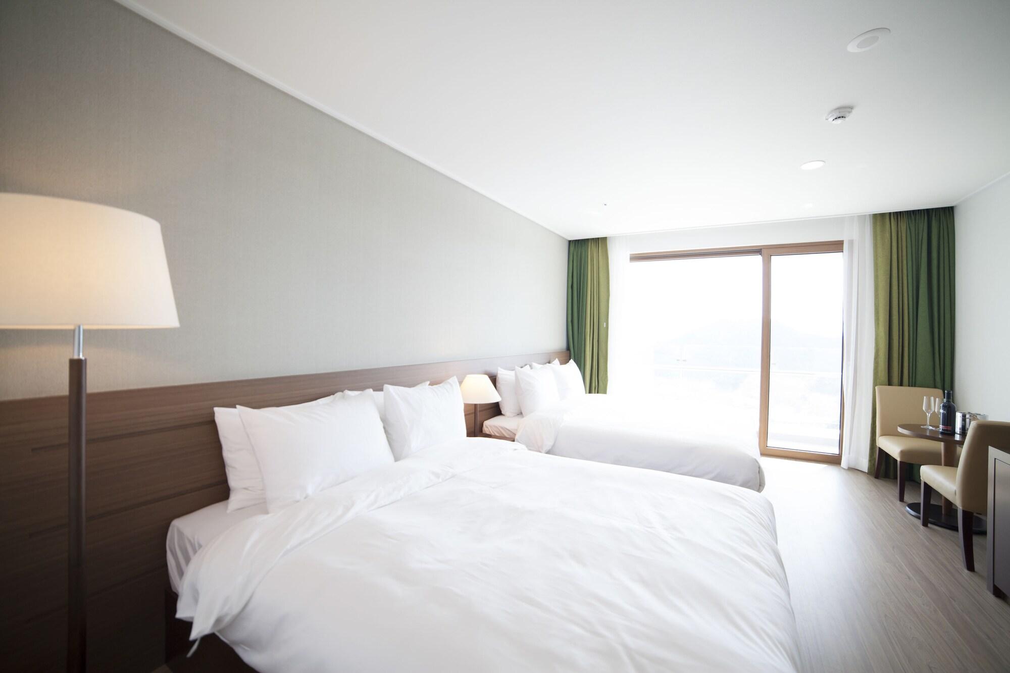 Dongwon Youthhostel 统营市 外观 照片